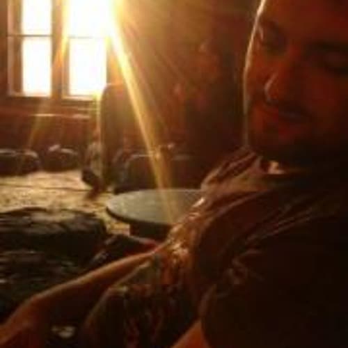 Yunior R Rodriguez avatar