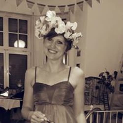 Kristen Florence Lovell Lindbloom avatar