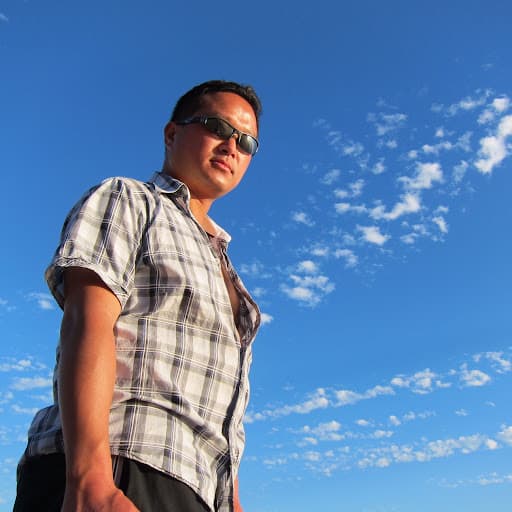 Elaine Wong Lee avatar