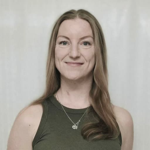 Sara Leeann Yoder avatar