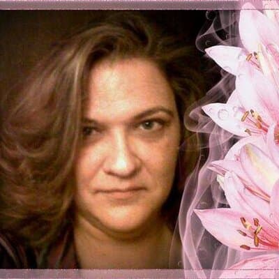Debbie Kay Nguyen avatar
