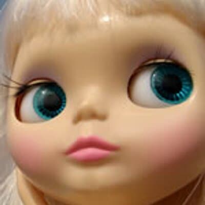 Nina K Warburton avatar