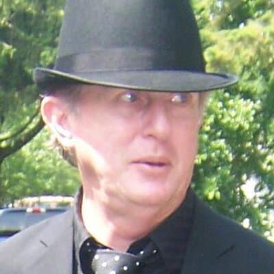 Luis Alvarez Jr. avatar