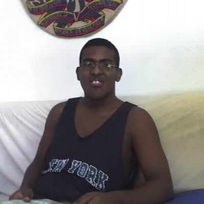 Ngan T Hoynh avatar