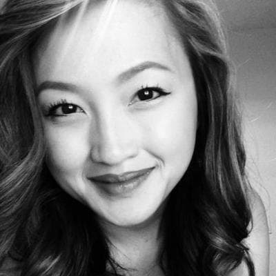 Mong Her avatar